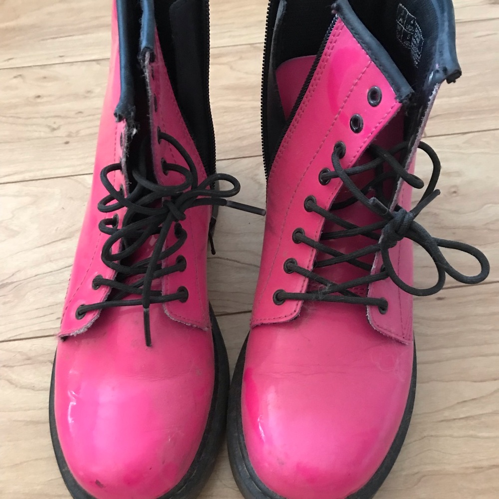Combat dr martins